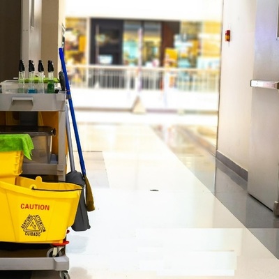 LIMPIEZA DE GRANDES SUPERFICIES