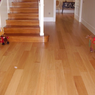 Tarima flotante de madera de robbe