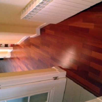 Tarima flotante de madera 