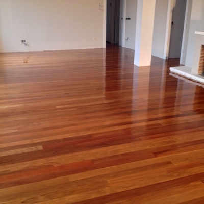 Tarima tradicional en hondo