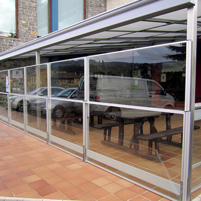 Terraza de hostelería en Villaviciosa (Asturias)