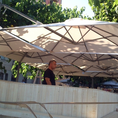 TERRAZA SURF HOUSE BCN COMPLETA