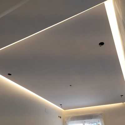Falso techo de pladur con luz indirecta