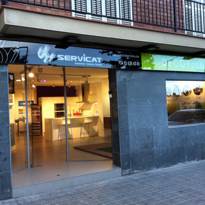 TIENDA CASTELLDEFELS SERVICAT S.L