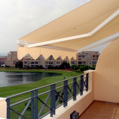 Toldo Brazos Invisibles