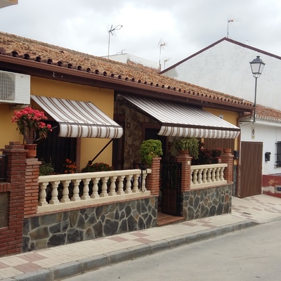 Toldos casa adosada