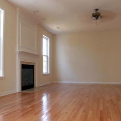 Trabajos de pintura en chalet.