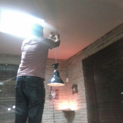 Instalación eléctrica de luminaria