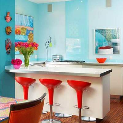 UNA COCINA MUY JOVEN....