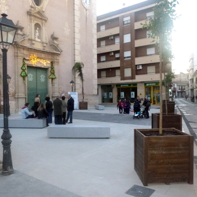 Urbanización Plaza Iglesia Vinalesa