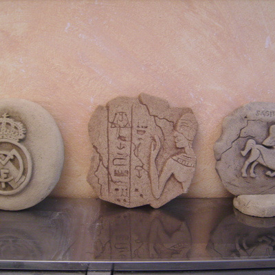 Escudos, Deportivos y Zodiacales