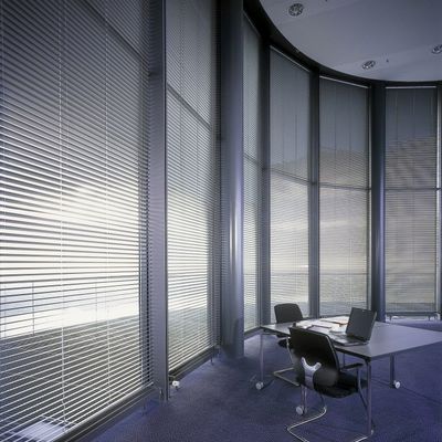 Veneciana de Aluminio Gradulux