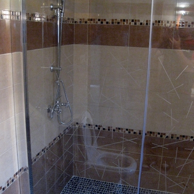 VENTA E INSTALACION DE MAMPARAS DE BAÑO Y DUCHA