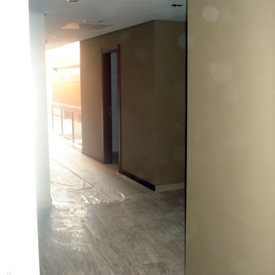 VINILO EN PASILLOS HOTEL