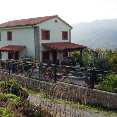 VIVIENDA UNIFAMILIAR AISLADA