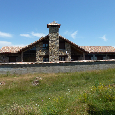 VIVIENDA UNIFAMILIAR EN CONDEMIOS DE ARRIBA (GUADALAJARA)