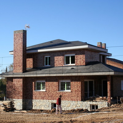 VIVIENDA UNIFAMILIAR 