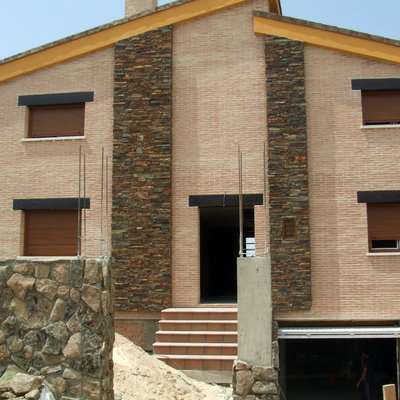 VIVIENDA UNIFAMILIAR PARACUELLOS