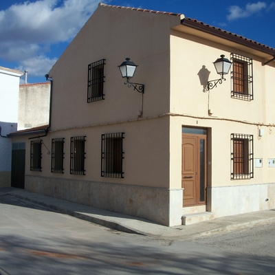 VIVIENDA UNIFAMILIAR 