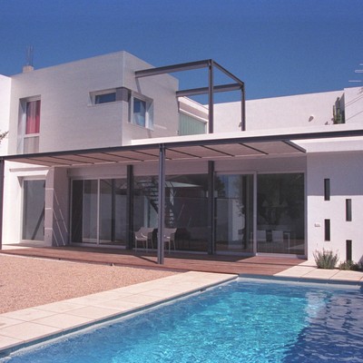 VIVIENDA UNIFAMILIAR