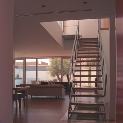 VIVIENDA UNIFAMILIAR