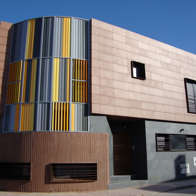 VIVIENDA UNIFAMILIAR