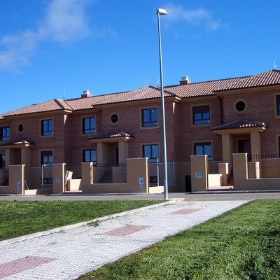 VIVIENDAS UNIFAMILIARES 