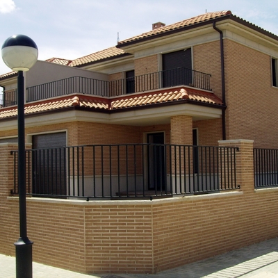 VIVIENDAS UNIFAMILIARES