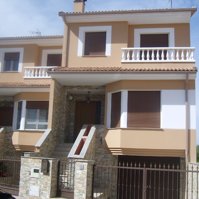 VIVIENDAS UNIFAMILIARES