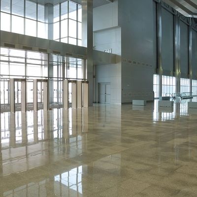 Almacén después de la limpieza