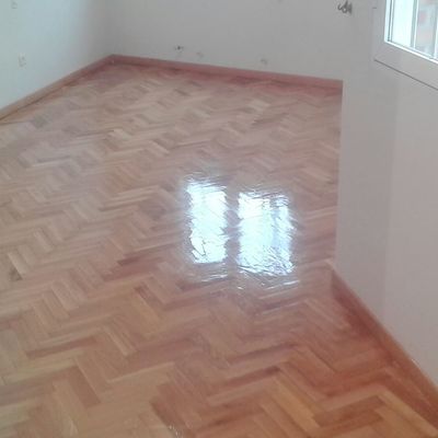 Acuchillado y barnizado de parquet