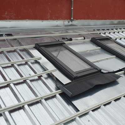 COLOCACIÓN DE VENTANAS VELUX DE CUBIERTA