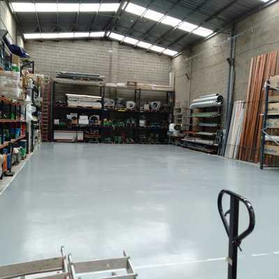 Pintura epoxica suelo nave industrial