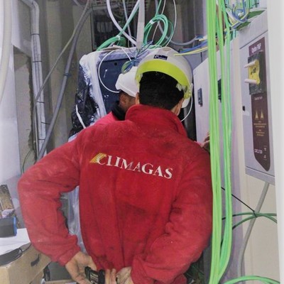 Instalación obra nueva Caixabank Store Ripoll