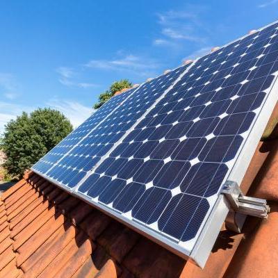 Paneles solares en su vivienda