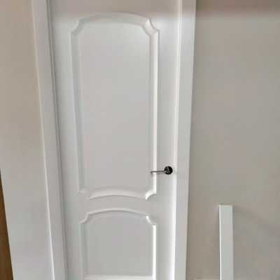 Puerta de interior