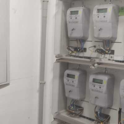 Entrada a centralizado para punto de recarga