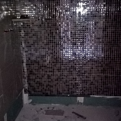 Alicatado con gres y gresite