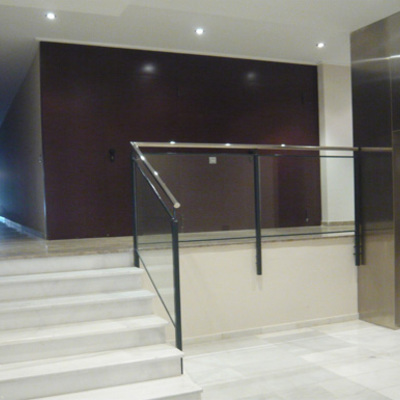 Zaguan edifico de viviendas