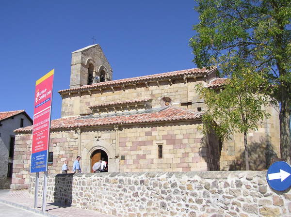 Restauración Iglesia Románica.