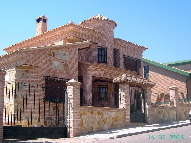 Construcción Casas, Reformas Viviendas, Rehabilitación Fachadas
