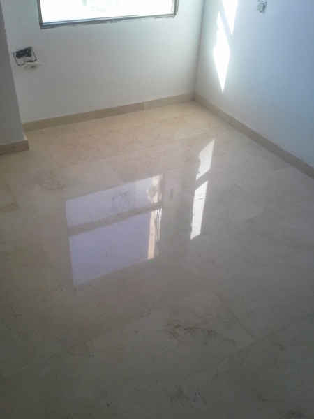 Abrillantado marmol crema