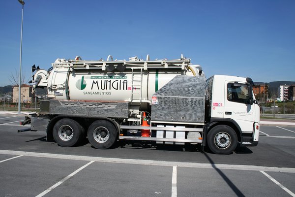 Fosas Sépticas, Construcción, Poceros