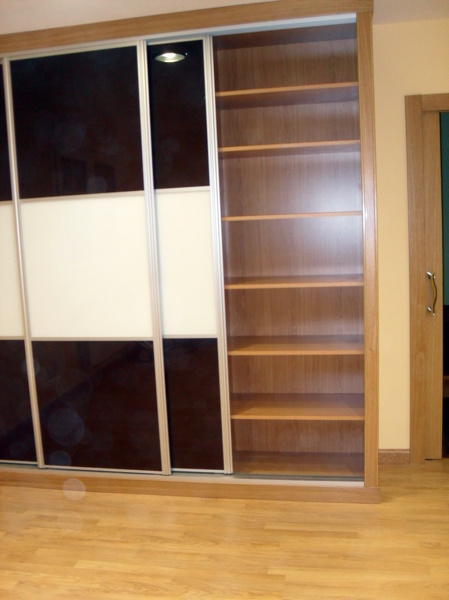 armario empotrado puertas correderas de cristal