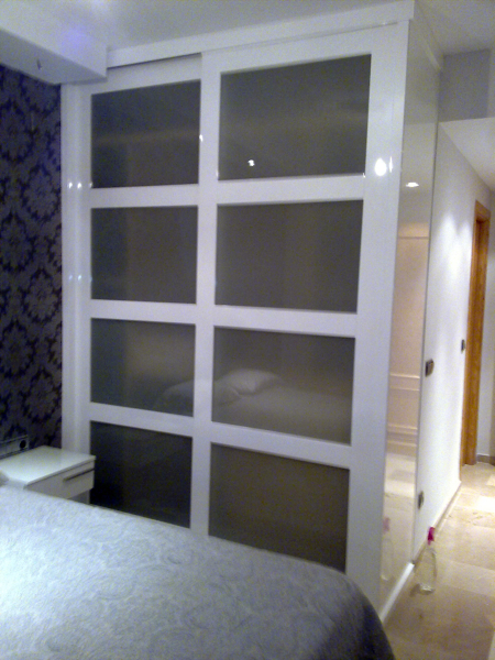 ARMARIO MODELO ITZIAR BRILLO