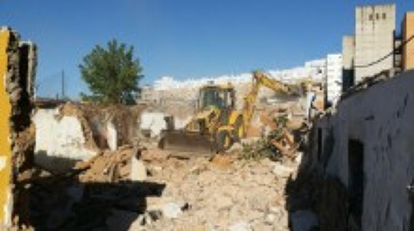 DEMOLICIÓN DE VIVIENDAS