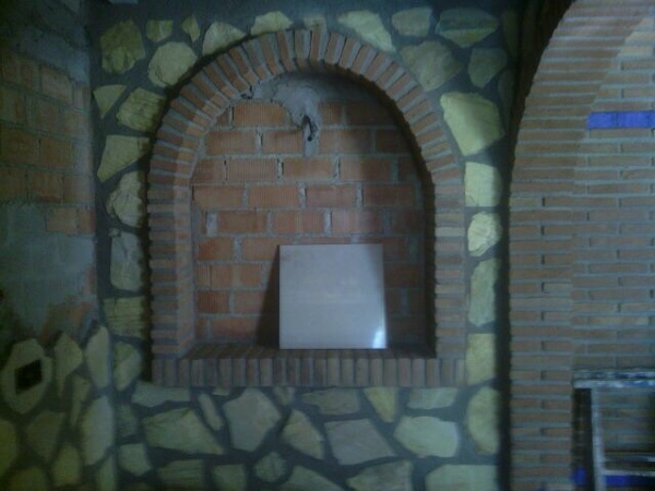 Arco en piedra y Ladrillo rústico