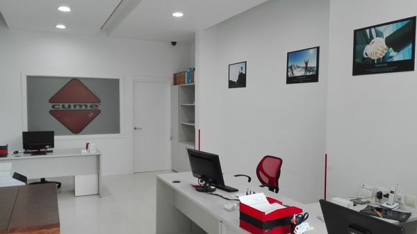 Nuestra oficina por dentro (II)