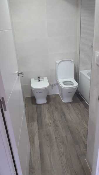 baño Ciudad Fallera