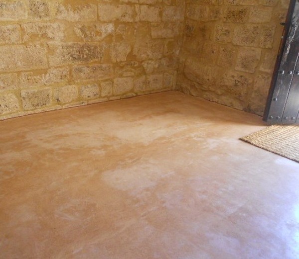 Pavimento con Yeso de Albarracín